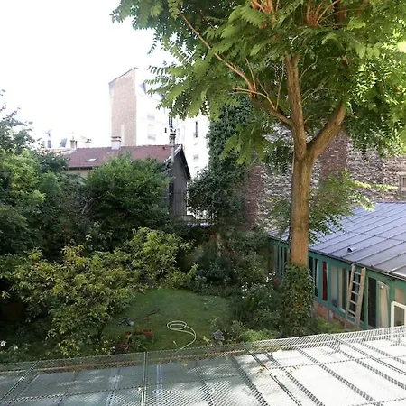 Apartment Calm And Sunny Flat On A Garden Paris
